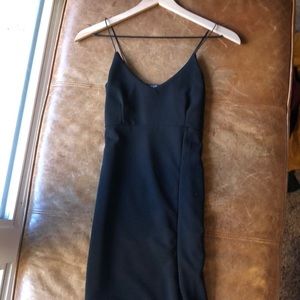 Slim Fit LBD